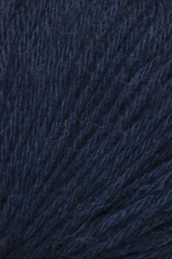 Novita Villalangat<lanka Helene 50 g abyss 1781