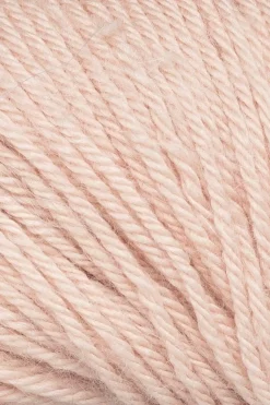 Novita Villalangat<lanka Helene 50 g light 5041