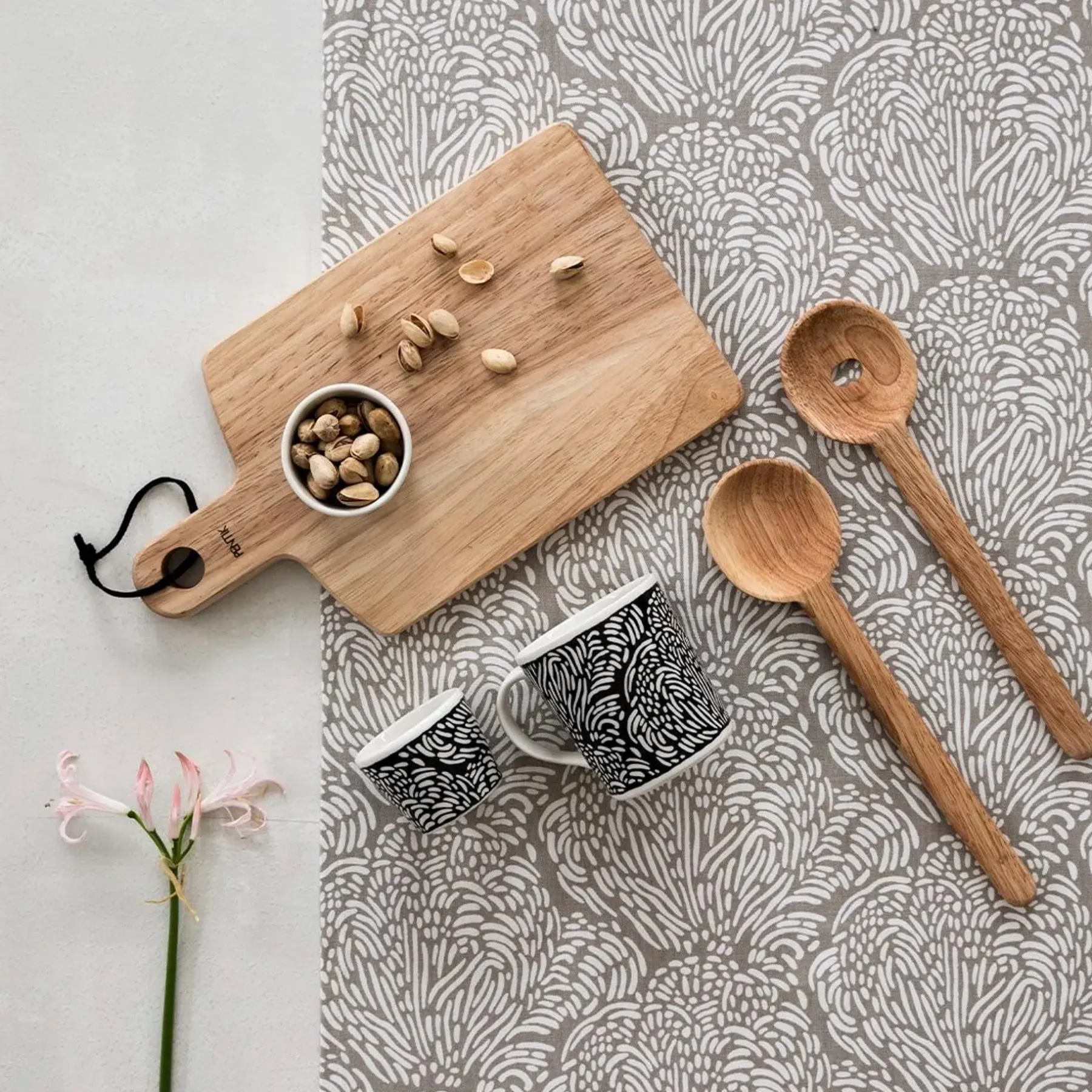 Sale Jäkälä Vahakangaskaitaliina Vaaleanruskea 45x160 cm Pöytäliinat Ja -tabletit