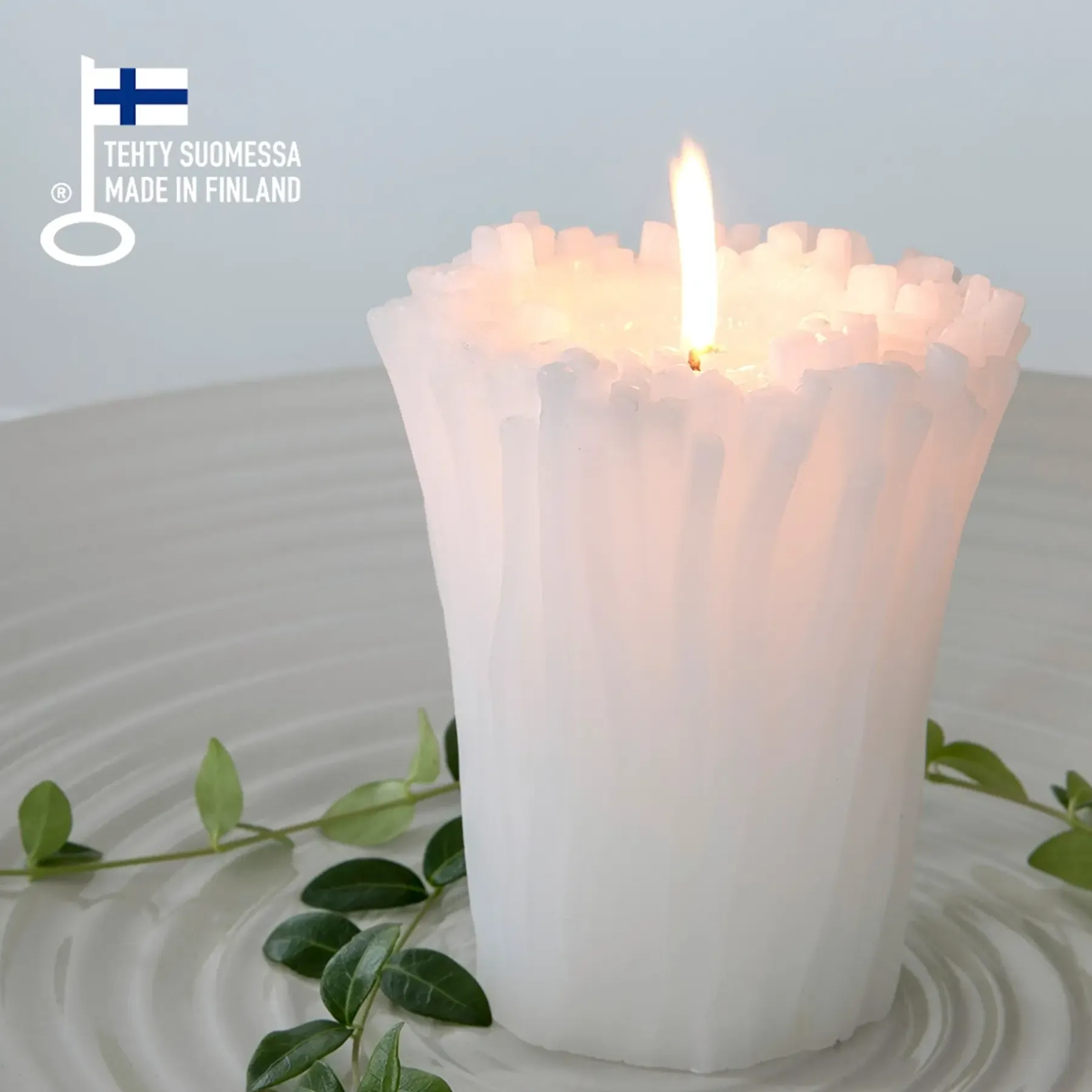 Outlet Kaisla Kynttilä 12x15 cm Valkoinen Kynttilät