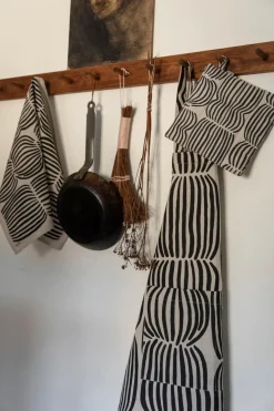 Discount Vilja esiliina puolipellava 85x90 cm, musta Keittiötekstiilit