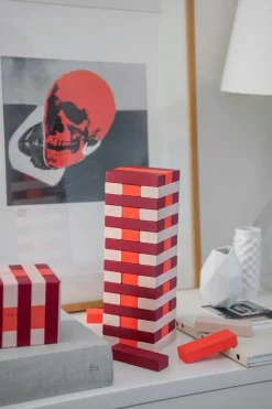 New Horjuva torni Palapelit Ja Muut Pelit