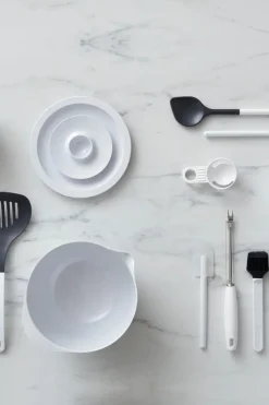 Rosti Keittiötyövälineet<leivontasuti valkoinen