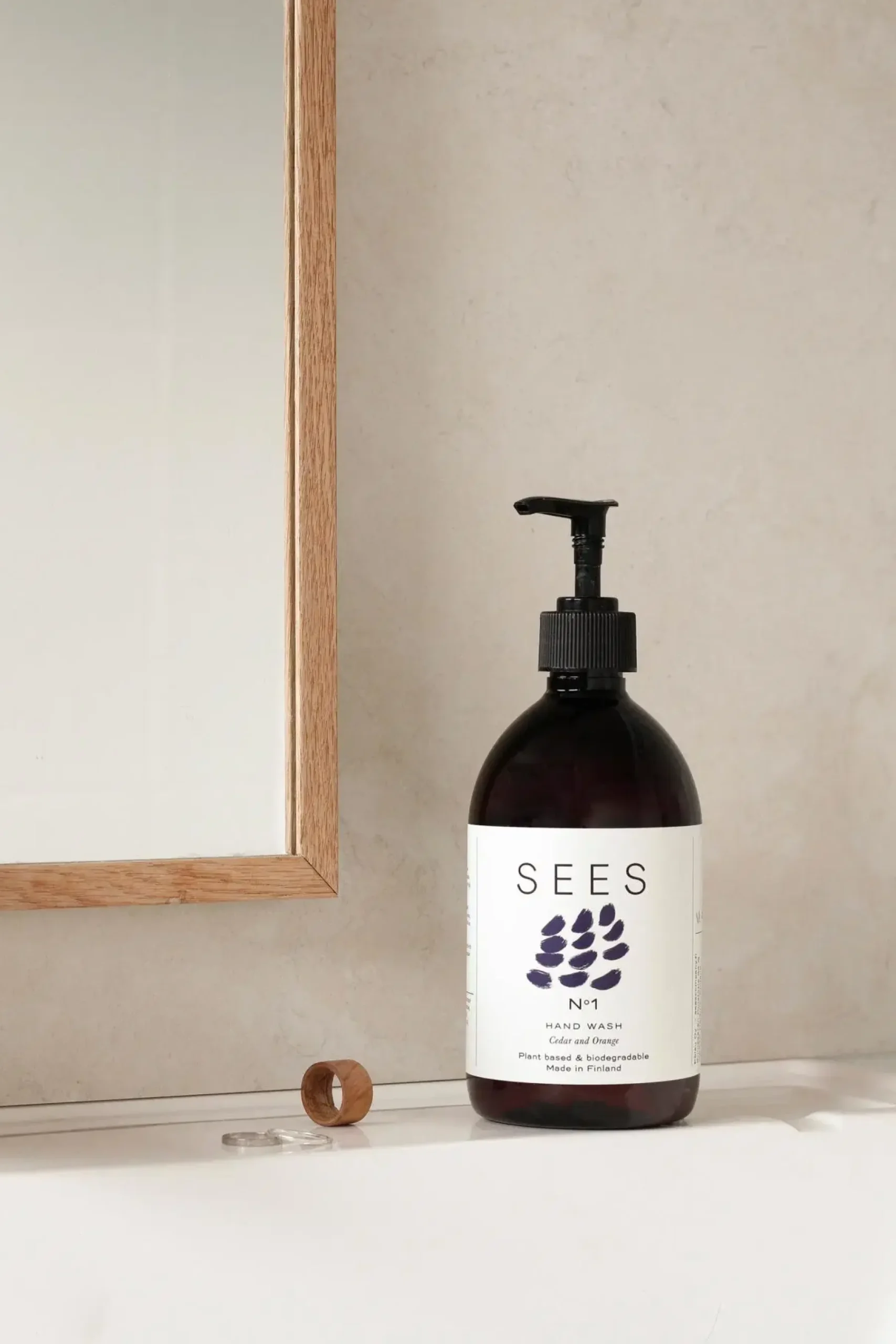 Online Käsisaippua Seetri & appelsiini 0,5l Käsienhoito|Siivousaineet Ja -tarvikkeet