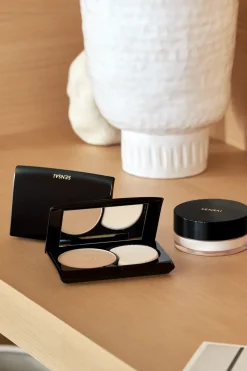 SENSAI J-Beauty|Kasvomeikit<Loose Powder Translucent irtopuuteri 20 g