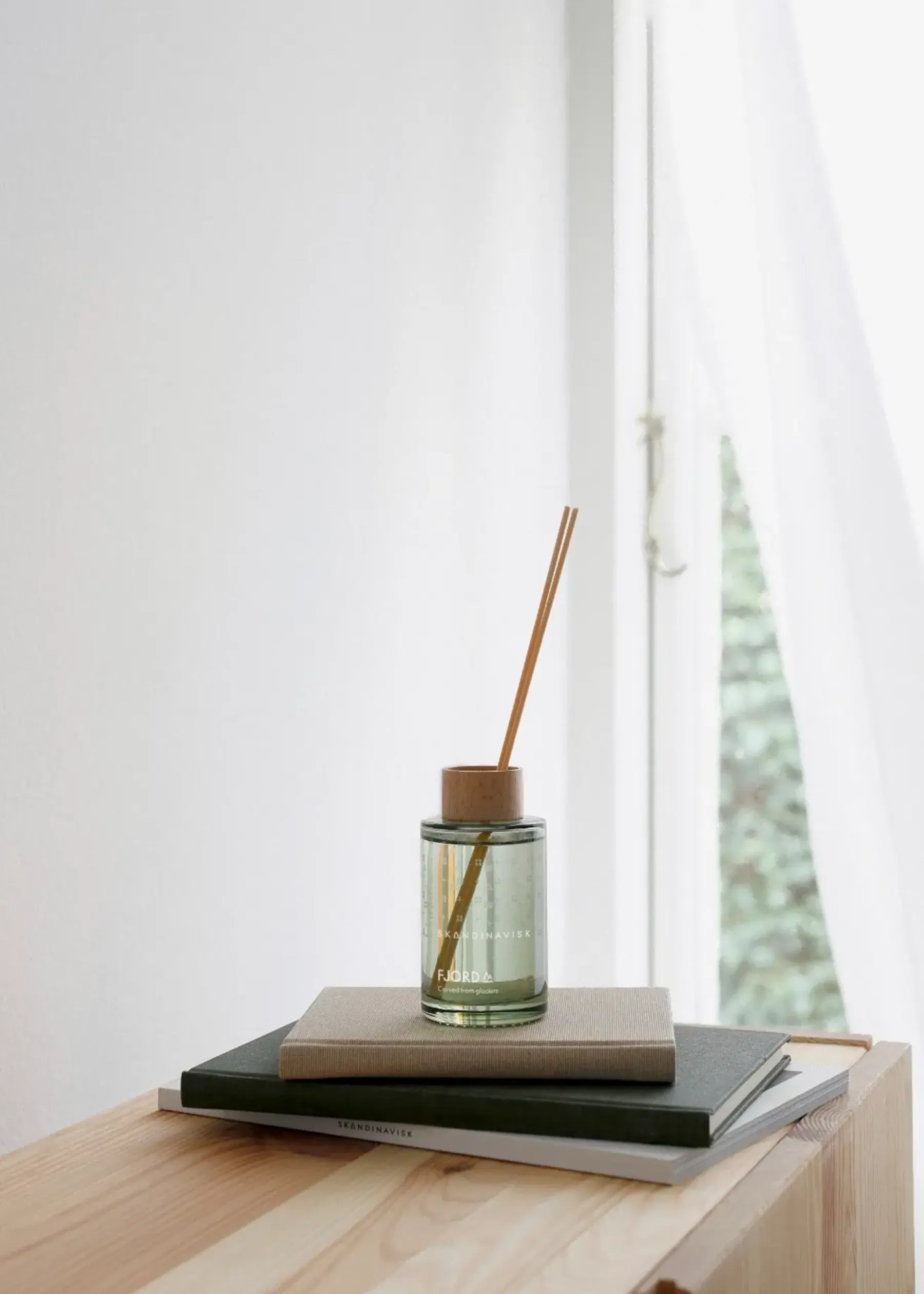 Best Fjord huonetuoksu ruokotikulla 100ml Huonetuoksut