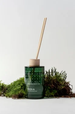 Skandinavisk Huonetuoksut<Skog huonetuoksu ruokotikuilla 200ml