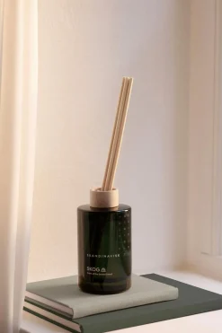 Skandinavisk Huonetuoksut<Skog huonetuoksu ruokotikuilla 200ml