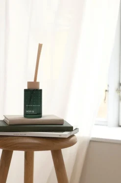 Skandinavisk Huonetuoksut<Skog huonetuoksu ruokotikulla 100ml