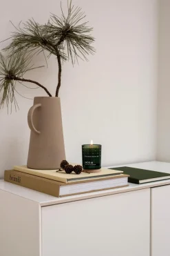 Skandinavisk Tuoksukynttilät<SKOG Tuoksukynttilä puukannella 65g, vihreä