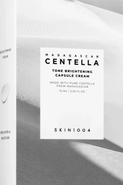 SKIN1004 Korealainen Ihonhoito|Kasvojenhoito<Madagascar Centella Tone Brightening Capsule Cream kasvovoide 75 ml