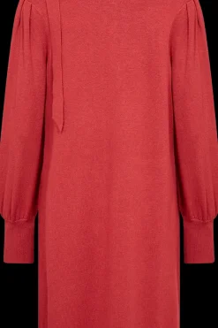 Clearance neulemekko Mekot