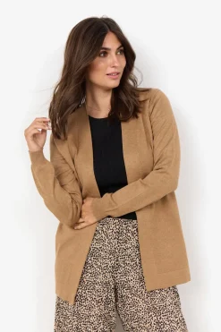 Clearance neuletakki Neuleet