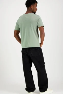 Clearance Classic essential pocket t-paita Paidat