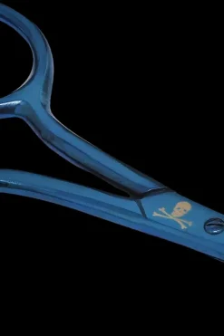 The Bluebeards Revenge Parranhoito|Parranajo<viiksi & partasakset