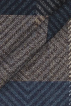 V. Fraas Kaulaliinat Ja Huivit<kaulaliina