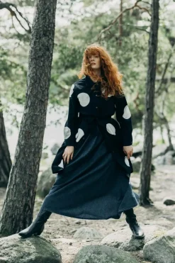 Best VIVI 2437 tummansininen Relaxed fit -farkkuhame Hameet