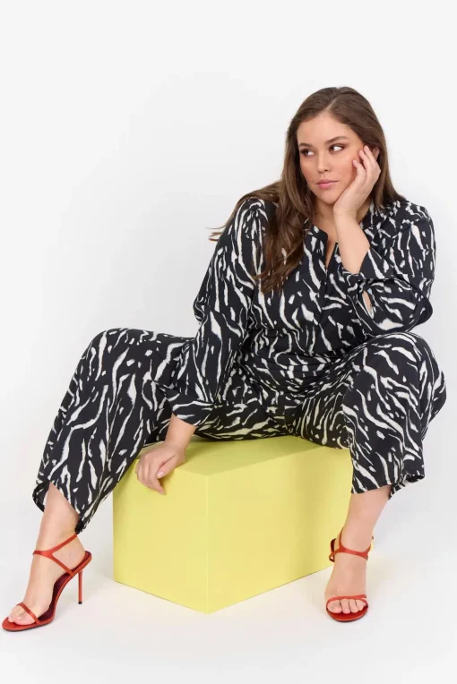 Wasabi Concept Pluskoot|Housut<housut