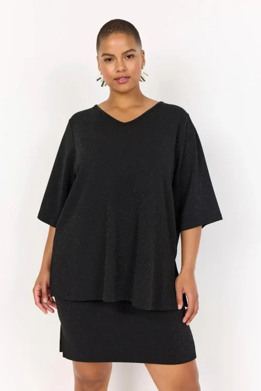 Wasabi Concept Pluskoot|Paidat Ja Topit<t-paita