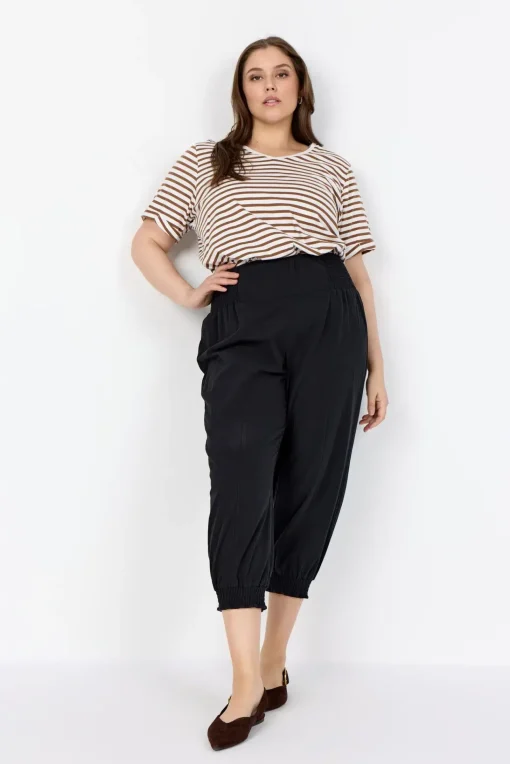 Wasabi Concept Pluskoot|Paidat Ja Topit<t-paita