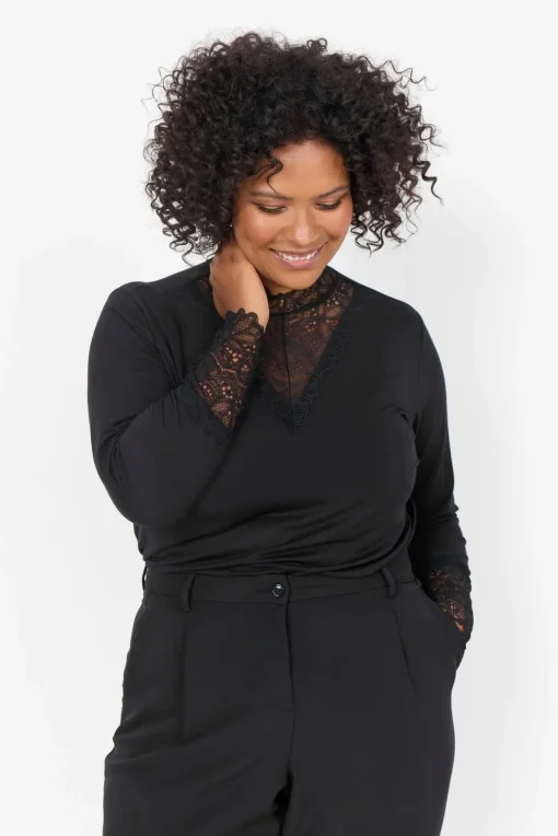 Wasabi Concept Pluskoot|Paidat Ja Topit<Wa-Stella 8 paita