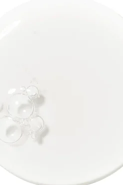 WE CARE ICON. Huulimeikit<huuliöljy väritön 4,8ml