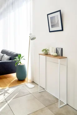 Outlet Tower konsolipöytä, valkoinen Pöydät