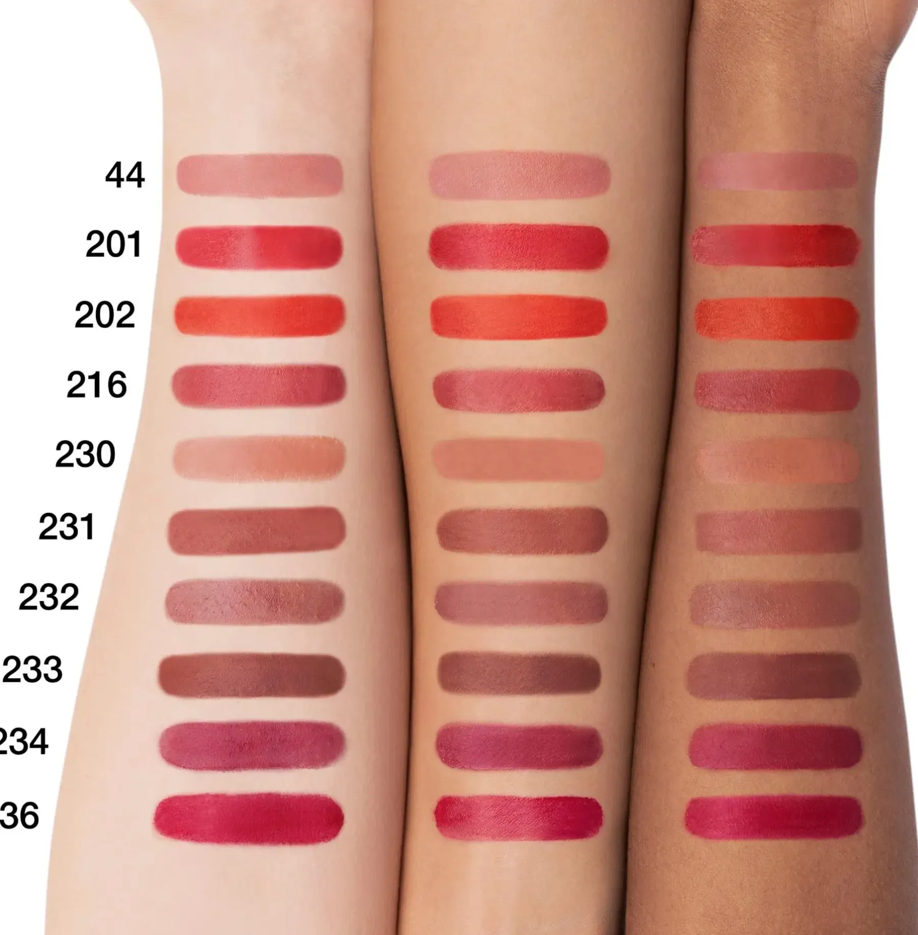 Yves Saint Laurent Huulimeikit<The Inks Blur huulipuna 5,5 ml