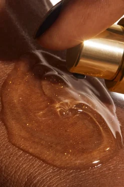 Outlet Touche Eclat Blur primer heleyttävä meikinalusgeeli 30 ml Kasvomeikit